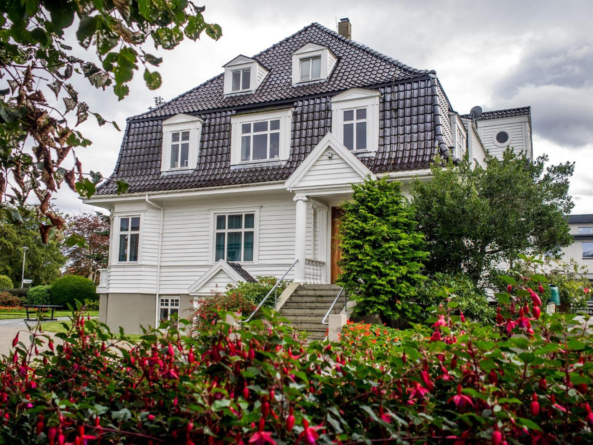Solborg Folkehogskole Hostel สตาวังเงร์ ภายนอก รูปภาพ